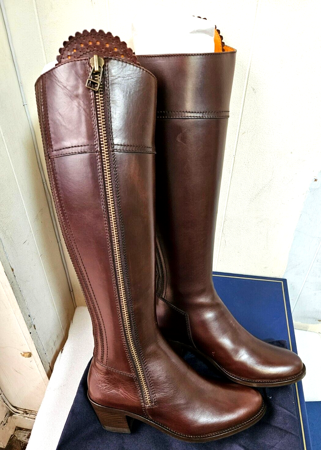 Fairfax &Favor LEATHER HEELED REGINA ,MAHOGANY ,Size 7(EU 40)REGULAR FIT (H 202)